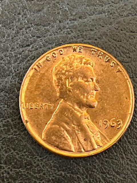 Lincoln-Cents-1963--Dot-C--Or-Shards-C-?